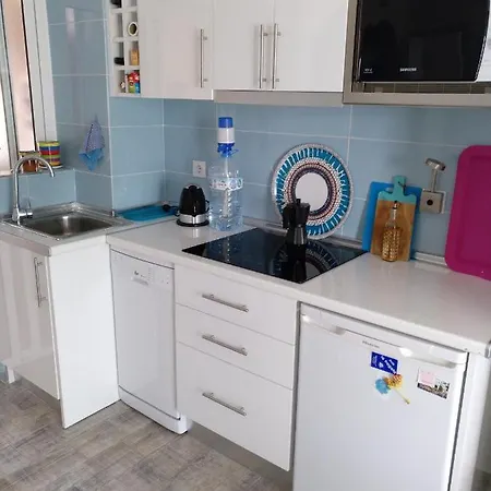 Atico En Con Vistas 公寓